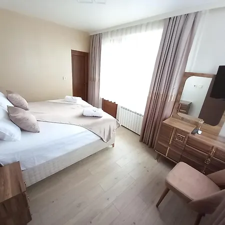 елеганс Guest house Dospat