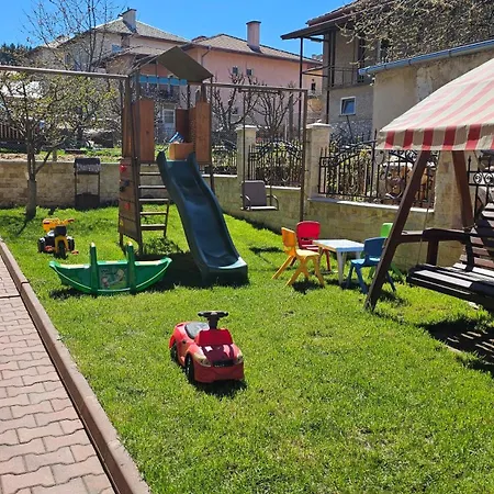 Πανσιόν елеганс Dospat