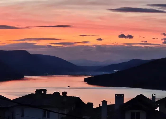 елеганс בית הארחה דוספאט